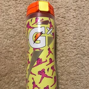 Limited Edition Serena Gatorade Bottle (Yellow)